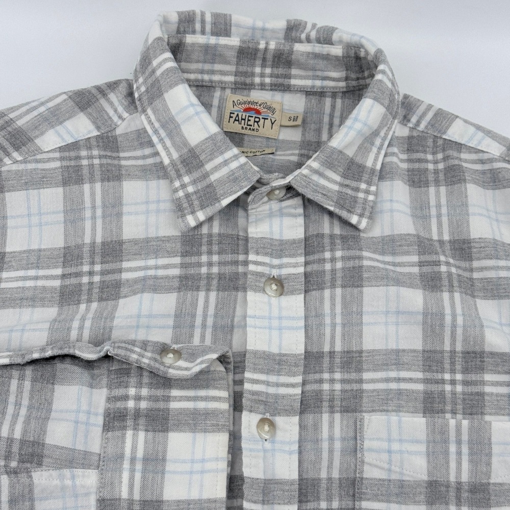 Faherty Brand Organic Cotton Flannel Shirt Mens Small Plaid Grey White Blue